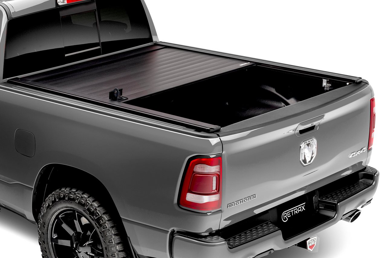 RetraxPRO XR Retractable Tonneau Cover